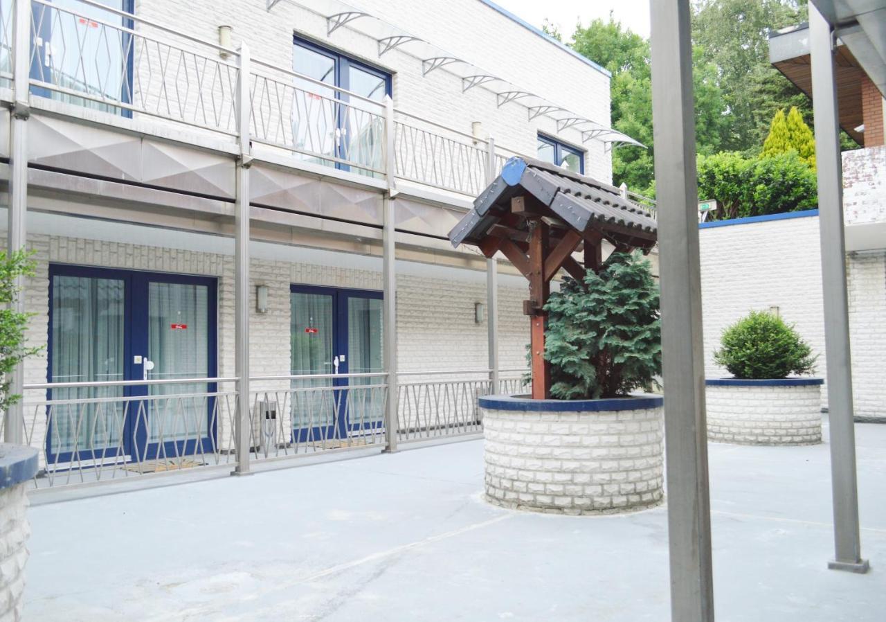 Hotel B8 Voerde Exterior photo